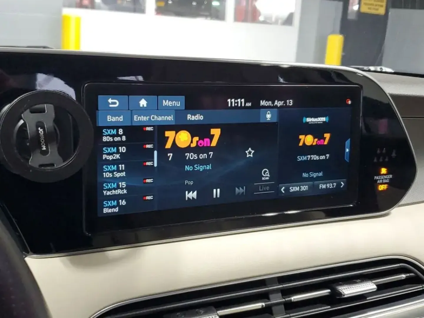 2021 /Dark Brown Hyundai Palisade Calligraphy (KM8R7DHE9MU) with an V6, 3.8L engine, 8-speed automatic transmission, located at 6064 Gull Rd, Kalamazoo, MI, 49048, (269) 222-0088, 42.328388, -85.512924 - Road-trip families, daily commuters, and weekend adventurers alike will appreciate how this 2021 Hyundai Palisade Calligraphy AWD blends three-row space with upscale comfort-perfect for hauling kids to practice, packing up for a Lake Michigan getaway, or cruising confidently through a Michigan winte- Photo#26