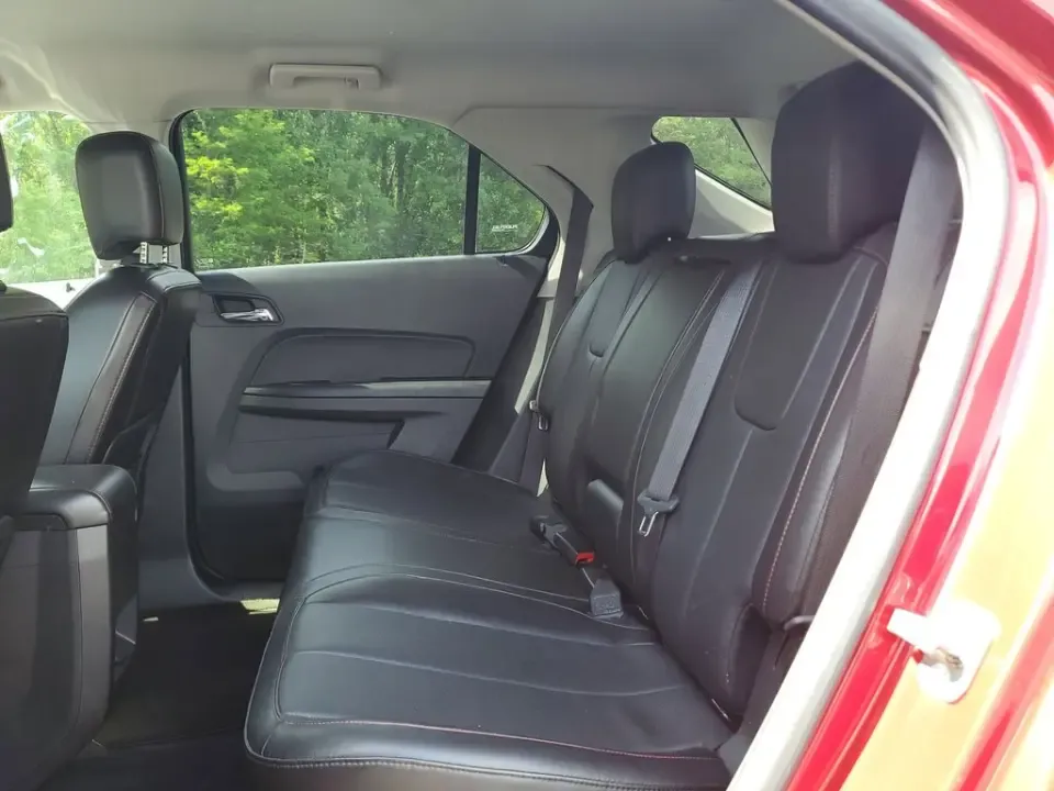 2013 Crystal Red Tint /Black Chevrolet Equinox LT (1GNALPEK7DZ) with an 2.4L 4-Cylinder SIDI DOHC engine, Automatic transmission, located at 6064 Gull Rd, Kalamazoo, MI, 49048, (269) 222-0088, 42.328388, -85.512924- Photo#7