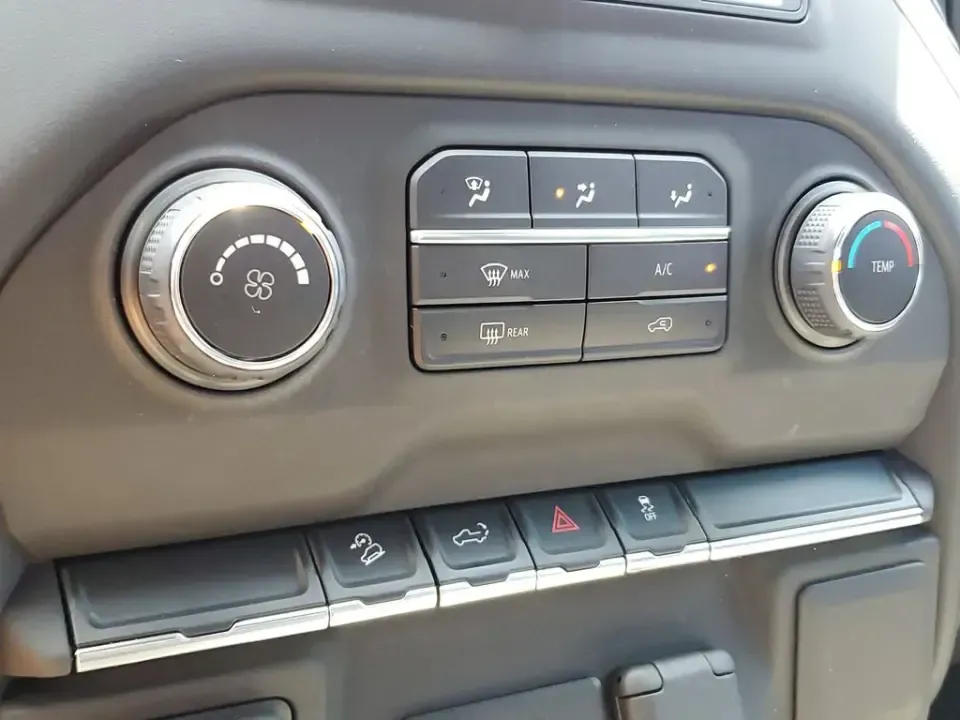 2021 /Jet Black Chevrolet Silverado Custom Trail Boss (1GCPYCEF8MZ) with an V8, 5.3L engine, 6-speed automatic transmission, located at 6064 Gull Rd, Kalamazoo, MI, 49048, (269) 222-0088, 42.328388, -85.512924 - Weekend projects, lake days, and Michigan winters all ask something different from a truck-and the 2021 Chevrolet Silverado 1500 Custom Trail Boss is built for drivers who want one vehicle that can handle it all. Whether you're towing a camper up toward Gull Lake, hauling supplies for a home upgrade- Photo#24