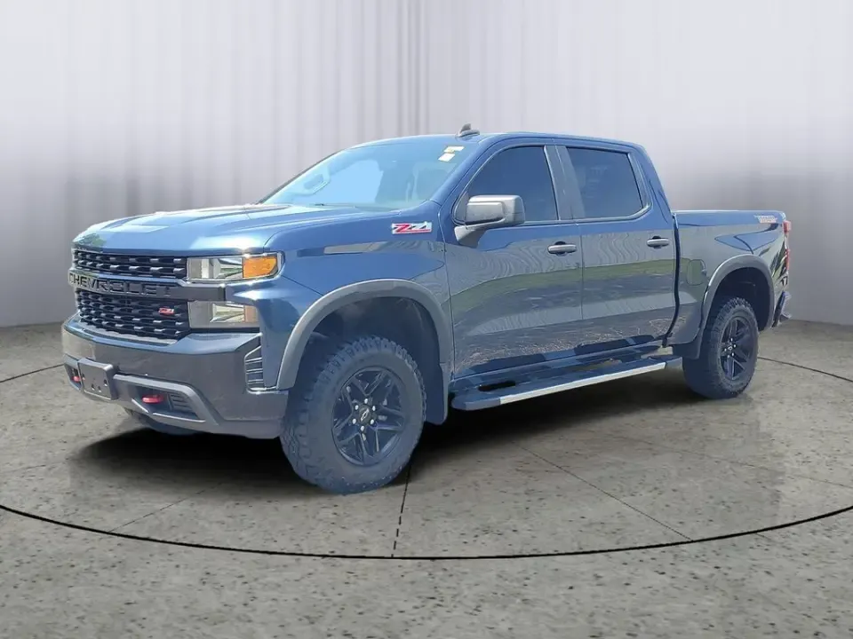 2021 Northsky Blue Metallic /BLACK Chevrolet Silverado 1500 Custom Trail Boss (1GCPYCEF8MZ) with an EcoTec3 5.3L V8 engine, Automatic transmission, located at 6064 Gull Rd, Kalamazoo, MI, 49048, (269) 222-0088, 42.328388, -85.512924- Photo#2