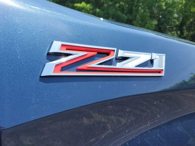 2021 Northsky Blue Metallic /BLACK Chevrolet Silverado 1500 Custom Trail Boss (1GCPYCEF8MZ) with an EcoTec3 5.3L V8 engine, Automatic transmission, located at 6064 Gull Rd, Kalamazoo, MI, 49048, (269) 222-0088, 42.328388, -85.512924- Photo#7