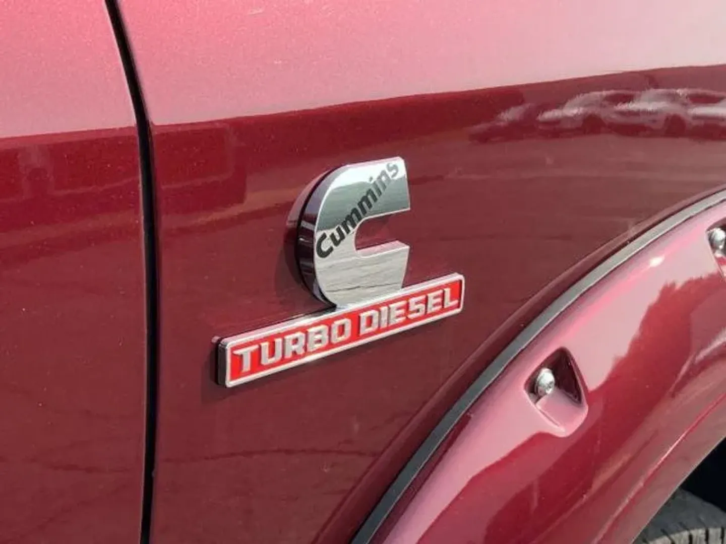 2020 Delmonico Red Pearlcoat /Black Ram 3500 Tradesman (3C63R3AL4LG) with an L6, 6.7L engine, 6-speed automatic transmission, located at 6064 Gull Rd, Kalamazoo, MI, 49048, (269) 222-0088, 42.328388, -85.512924 - **Unleash Your Adventure with the 2020 Ram 3500 Tradesman!** <br /> <br /> Are you ready to elevate your work and play with a powerhouse that blends rugged utility and modern comfort? Look no further than this stunning 2020 Ram 3500 Tradesman Regular Cab 4WD, available at AutoMaxx - Kalamazoo. With - Photo#9