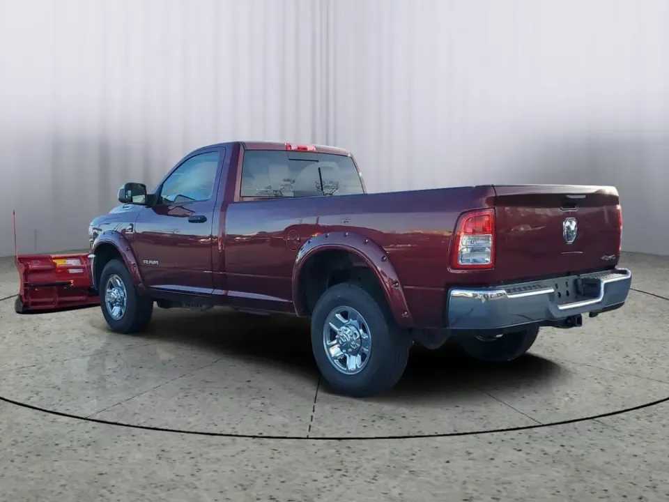 2020 Red /Black Ram 3500 Tradesman (3C63R3AL4LG) with an Cummins 6.7L I6 Turbodiesel engine, Automatic transmission, located at 6064 Gull Rd, Kalamazoo, MI, 49048, (269) 222-0088, 42.328388, -85.512924- Photo#33