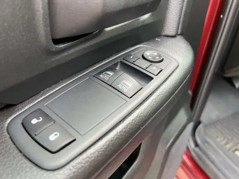 2020 Red /Black Ram 3500 Tradesman (3C63R3AL4LG) with an Cummins 6.7L I6 Turbodiesel engine, Automatic transmission, located at 6064 Gull Rd, Kalamazoo, MI, 49048, (269) 222-0088, 42.328388, -85.512924- Photo#44