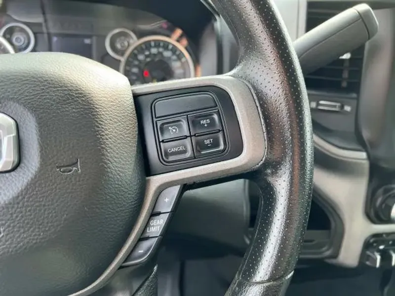 2020 Red /Black Ram 3500 Tradesman (3C63R3AL4LG) with an Cummins 6.7L I6 Turbodiesel engine, Automatic transmission, located at 6064 Gull Rd, Kalamazoo, MI, 49048, (269) 222-0088, 42.328388, -85.512924- Photo#52