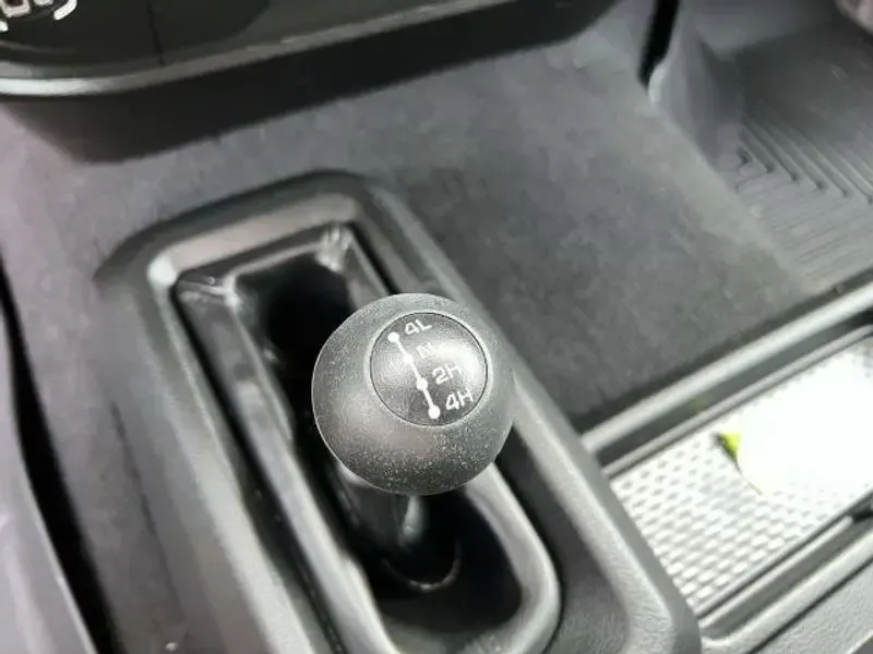 2020 Delmonico Red Pearlcoat /Black Ram 3500 Tradesman (3C63R3AL4LG) with an L6, 6.7L engine, 6-speed automatic transmission, located at 6064 Gull Rd, Kalamazoo, MI, 49048, (269) 222-0088, 42.328388, -85.512924 - **Unleash Your Adventure with the 2020 Ram 3500 Tradesman!** <br /> <br /> Are you ready to elevate your work and play with a powerhouse that blends rugged utility and modern comfort? Look no further than this stunning 2020 Ram 3500 Tradesman Regular Cab 4WD, available at AutoMaxx - Kalamazoo. With - Photo#28