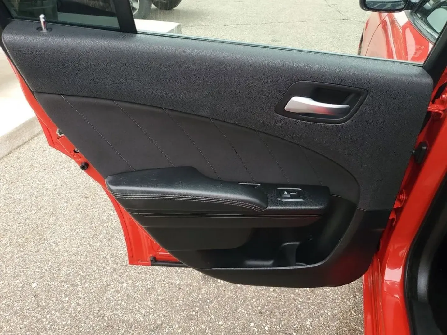2020 Torred Clearcoat /Black Dodge Charger SXT (2C3CDXJG7LH) with an V6, 3.6L engine, 8-speed automatic transmission, located at 6064 Gull Rd, Kalamazoo, MI, 49048, (269) 222-0088, 42.328388, -85.512924 - <b>Summary</b><br>Aftermarket sport exhaust<br><br><b>Vehicle Details</b><br>Aftermarket sport exhaust. Looking for a dynamic blend of performance and comfort? Check out this 2020 Dodge Charger SXT, equipped with All-Wheel Drive and a powerful V6, 3.6L engine. This standout sedan balances thrilling - Photo#23